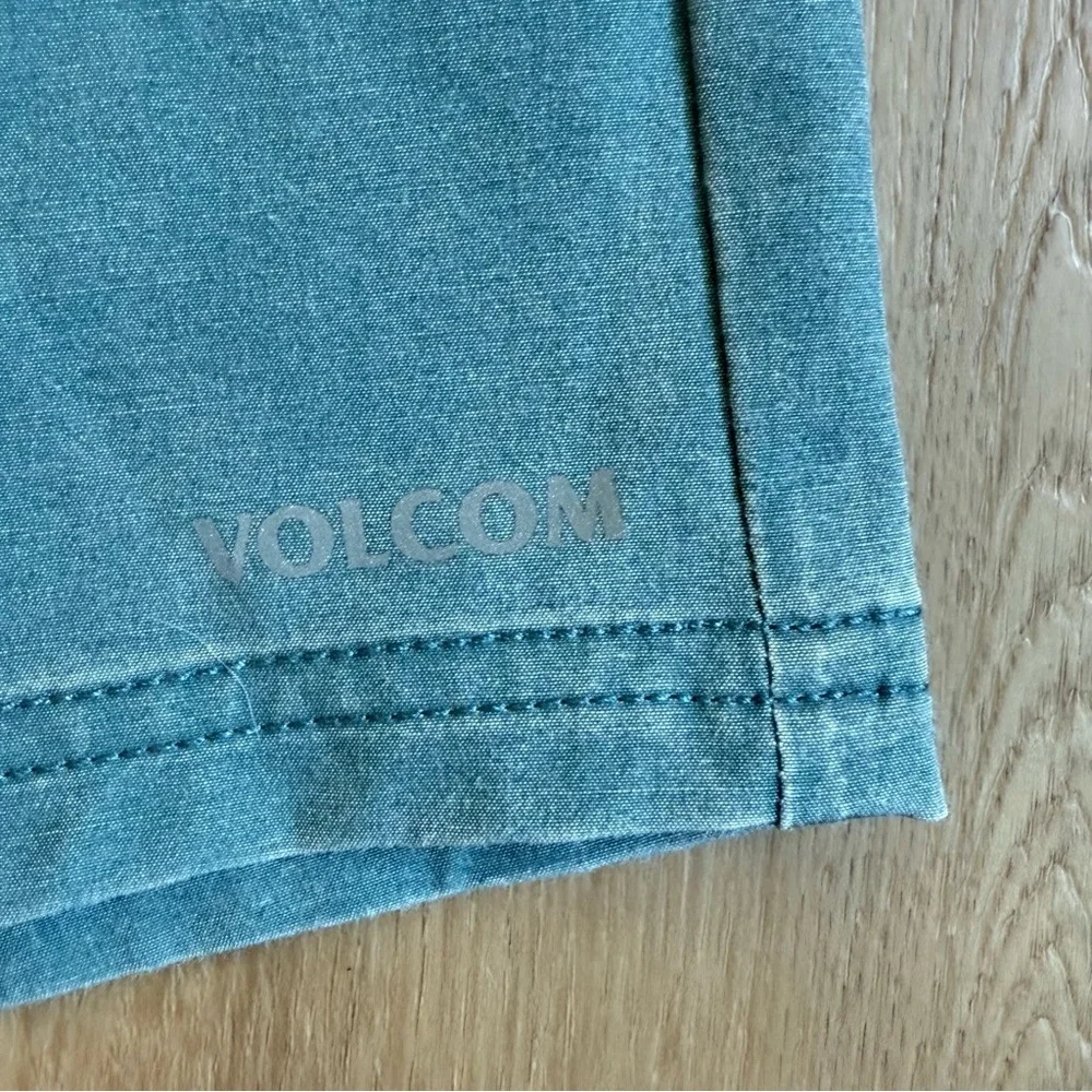 Volcom Blue Shorts Size 25 - Picture 3 of 5